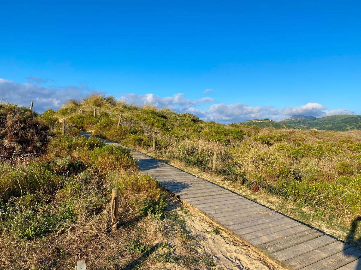 Piso Primera Linea De Playa Laredo Eksteriør billede